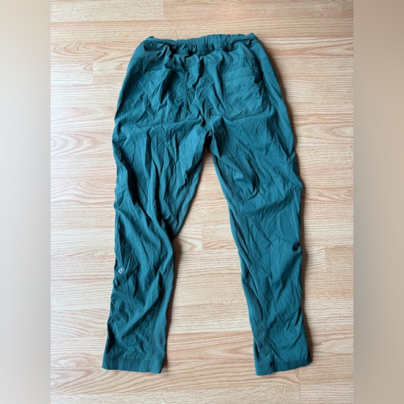 Lululemon Street To Studio Pant II Green Size 6 - Picture 6 of 7